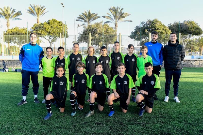 25-01-20  DEPORTES. CAMPOS DE FUTBOL DE LA ZONA DEPORTIVA DEL PARQUE SUR EN  MASPALOMAS. MASPALOMAS. SAN BARTOLOME DE TIRAJANA.  Maspalomas-Carrizal (alevines).  Fotos: Juan Castro.  | 25/01/2020 | Fotógrafo: Juan Carlos Castro