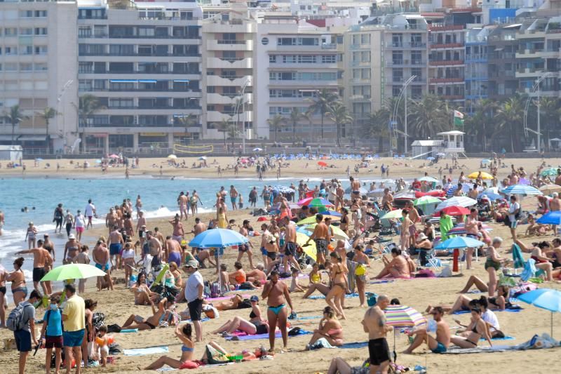 Calor y calima en Gran Canaria (17/08/21)