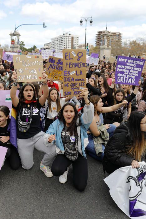 Manifestación de los estudiantes en Valencia contra el pin parental