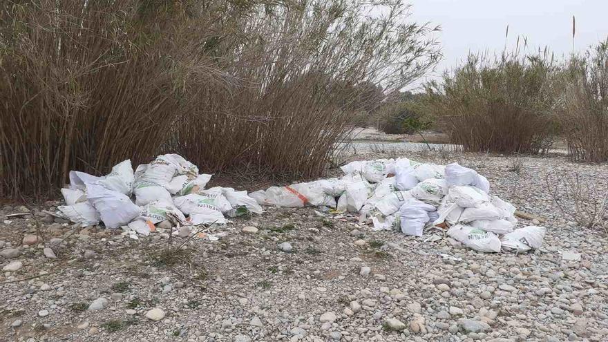 Nuevo vertido de escombros en un paraje natural de Castellón