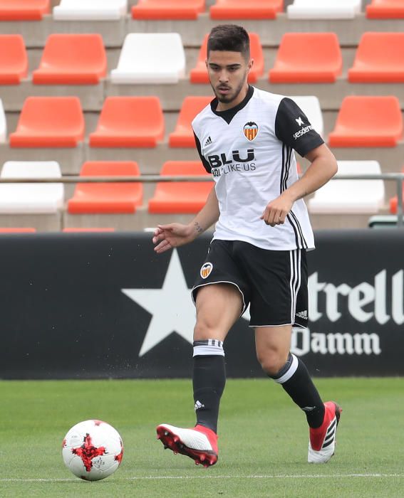 Las imágenes del Valencia Mestalla - CE Sabadell