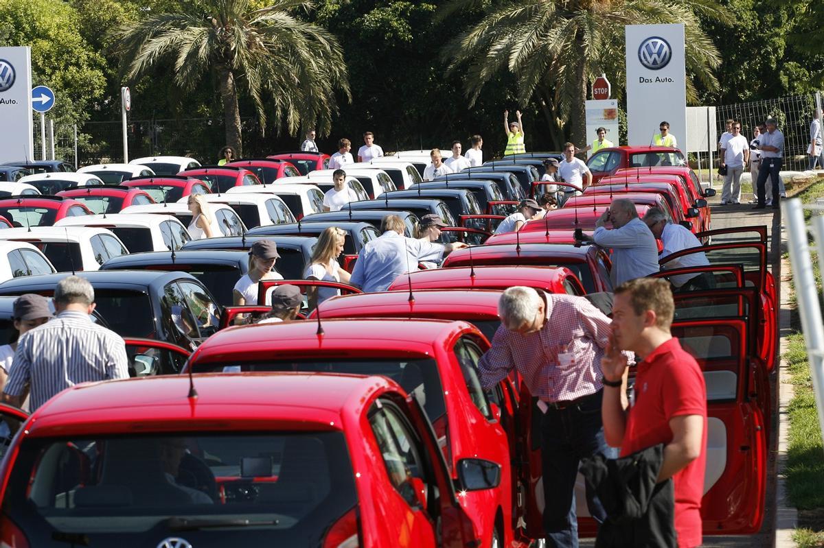 Las instituciones insulares han implantado restricciones a la entrada de coches de alquiler