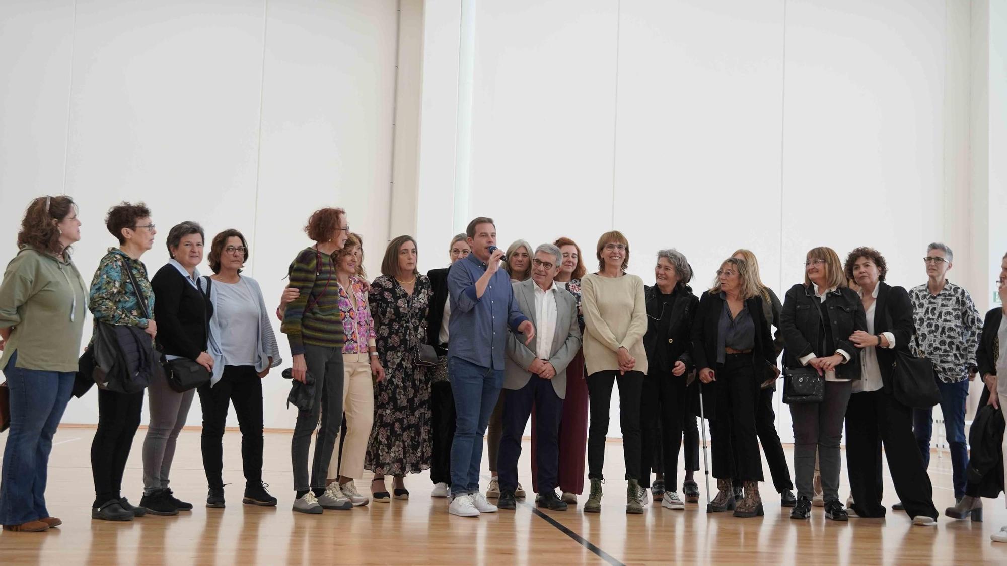 Jornada de puertas abiertas para conocer el nuevo pabellón "Pilar Larriba" de Xàtiva