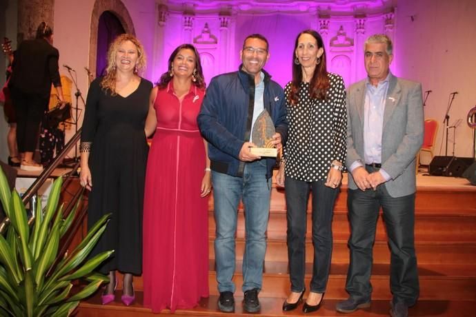 Calicanto en el Convento Santo Domingo de la Villa de Teguise con Voces Solidarias