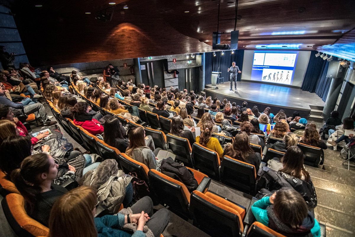 L'auditori de la Plana de l'Om es va obrir de gom a gom