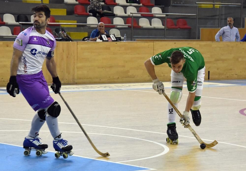 Goleada del Liceo al Valença