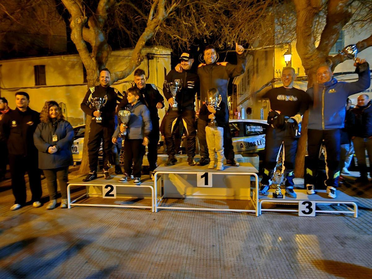 Podio de la categoría de Velocidad