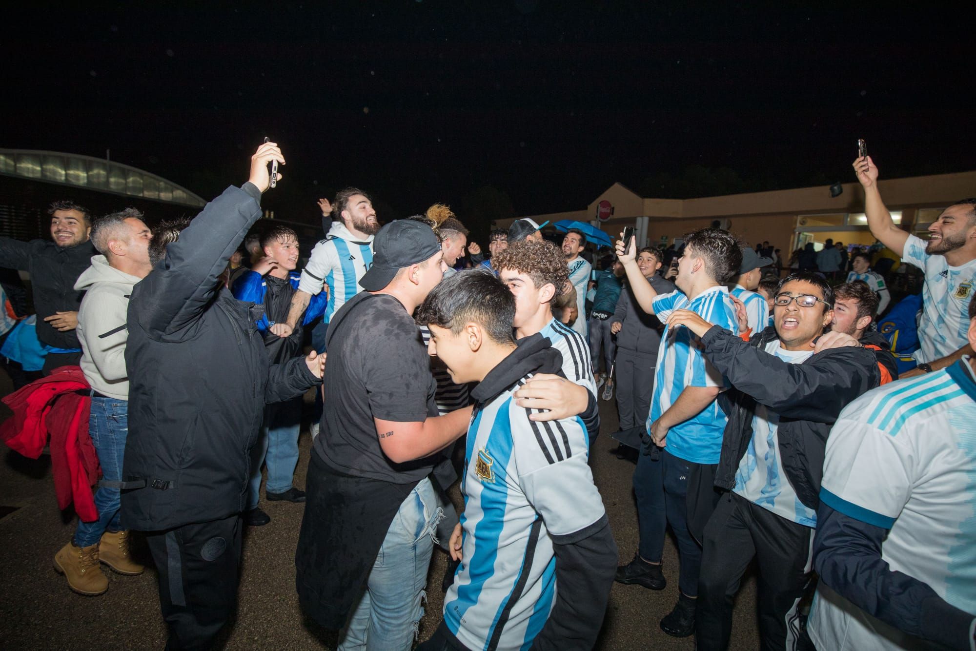 La colonia argentina en Mallorca disfruta con su selección