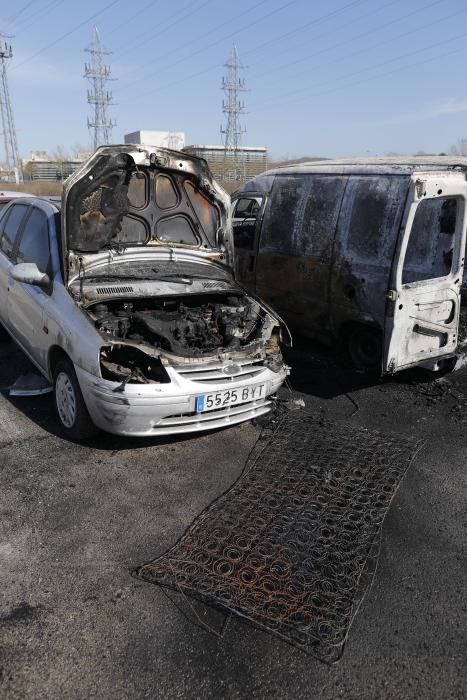 Incendi al dipòsit municipal de Salt