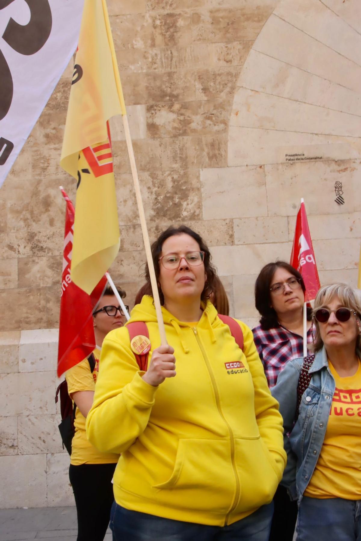 Los sindicatos de profesores apuntan directamente a Pérez Llorca: "Queremos negociar" Los sindicatos de profesores apuntan directamente a Pérez Llorca: "Queremos negociar"