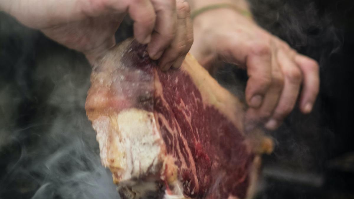 Cómo cocinar un chuletón premium en casa