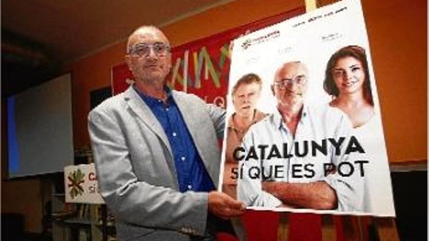 Catalunya sí que es pot va obrir la campanya al local de l&#039;Escudella Solidària, a Girona.