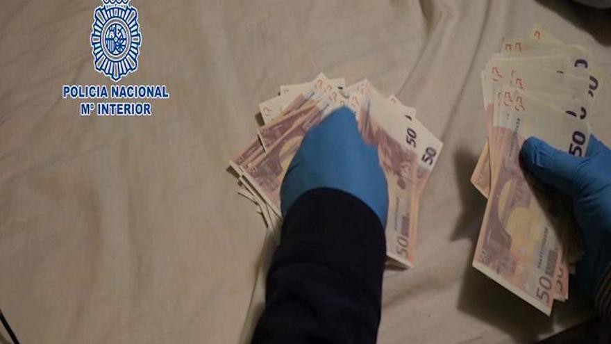 Operación policial en Oviedo contra la falsificación de billetes