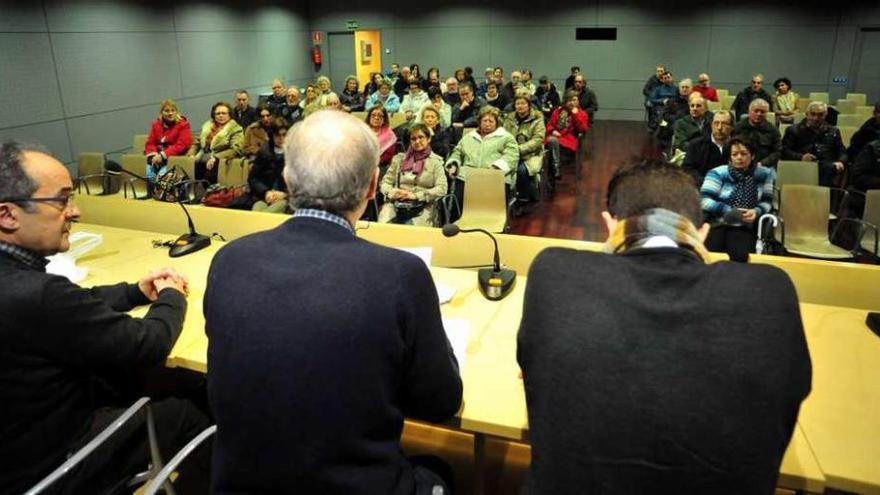 La asamblea fundacional de la Sociedad Filarmónica de Vilagarcía se celebró en el Auditorio. // Iñaki Abella