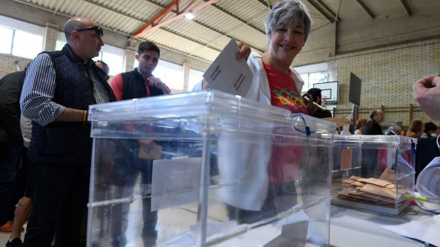 192.000 votantes para elegir a 196 concejales en 265 urnas