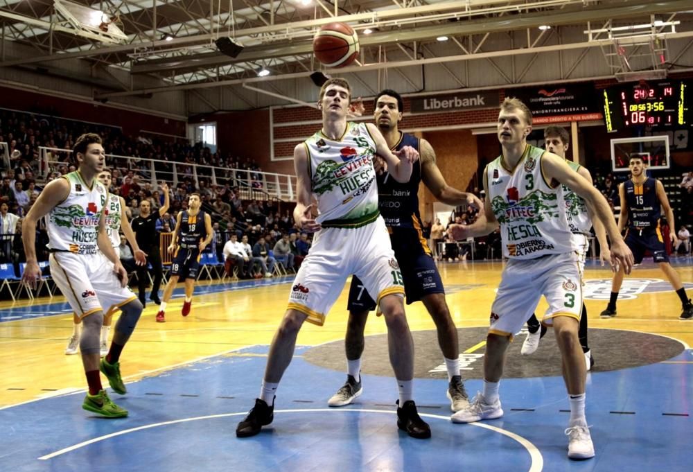 Victoria del Oviedo Baloncesto ante el Huesca