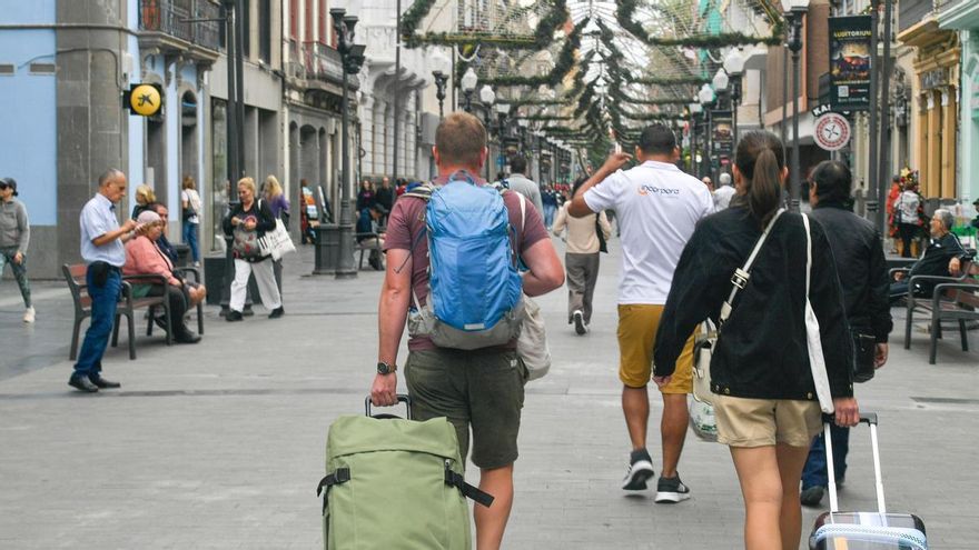 La reputación del turismo pierde puntos en Canarias por la crisis de la vivienda y la masificación