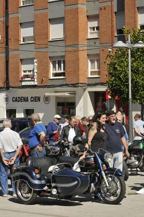 Concentración de motos clásicas en Laviana