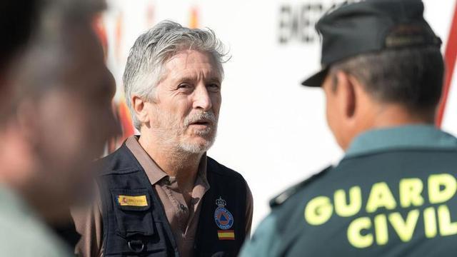 El ministre de l’Interior, Fernando Grande-Marlaska, al Lloc de Comandament Avançat de Navalcarnero.