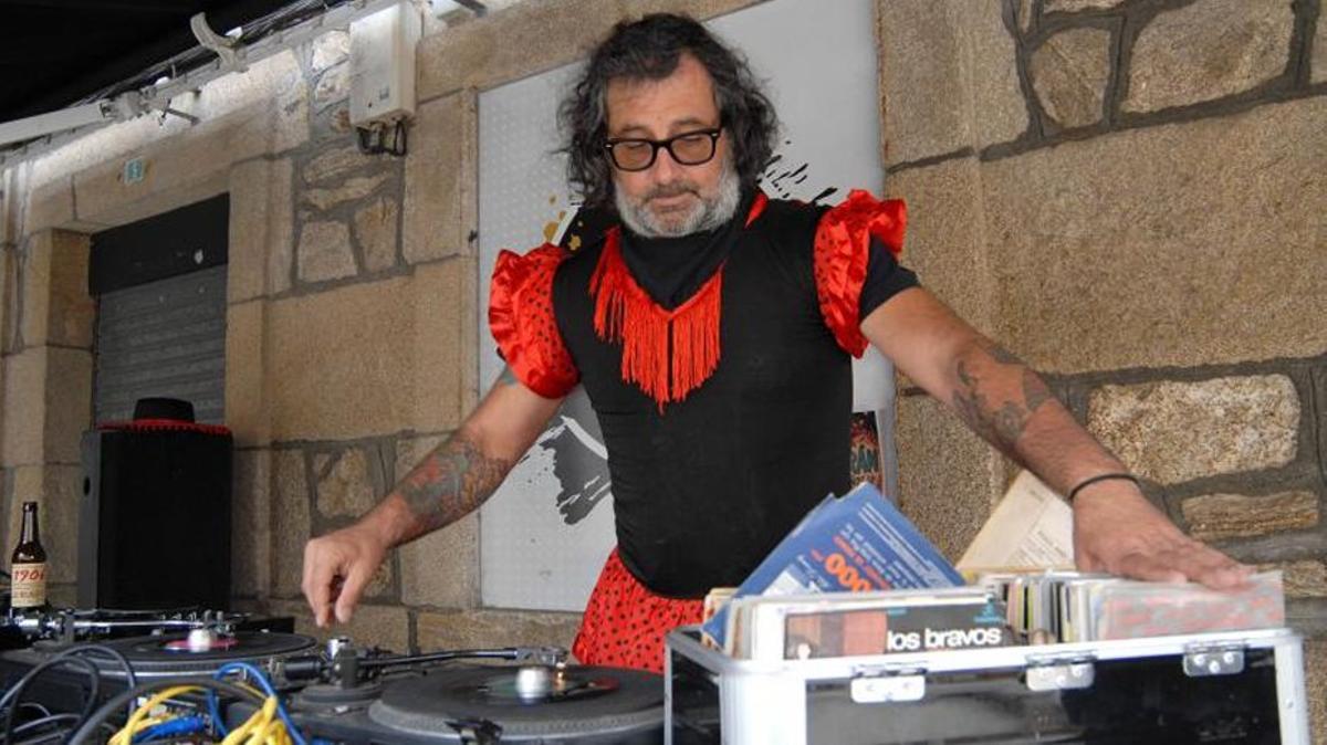 Hubo Dj en la sesión vermú y también en el tardeo. | BERNABÉ/JAVIER LALÍN
