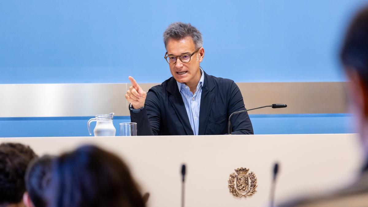 Víctor Serrano, este martes en rueda de prensa.