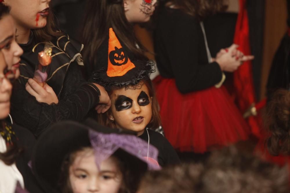 Halloween en la Asociación de Vecinos Santa Bárbara de Gijón