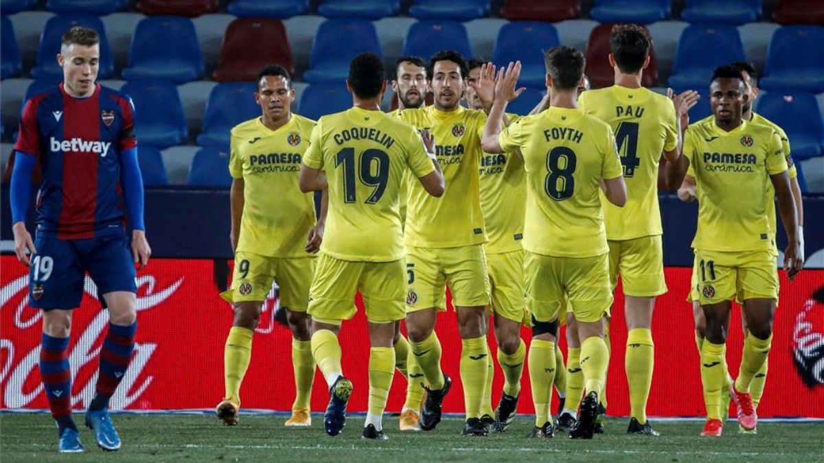 El Villarreal celebrando el golazo de Gerard Moreno.