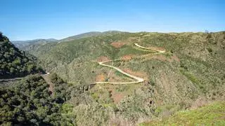 Un paraíso para los cicloturistas: así es la Muralla China española a menos de dos horas de Madrid