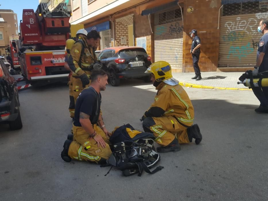 Alarma por un incendio en un ático en Palma