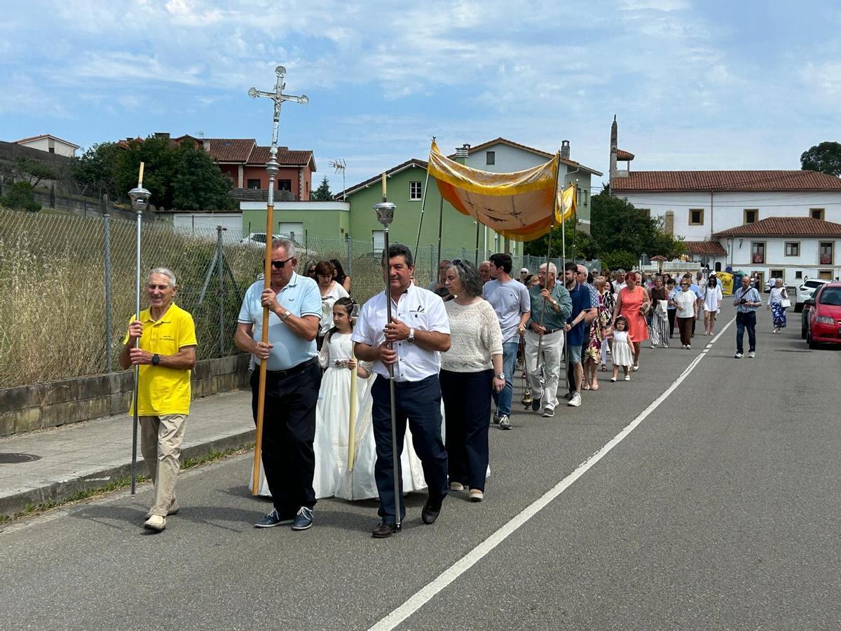 EN IMÁGENES: Molleda se da un chapuzón por el día grande de sus fiestas patronales