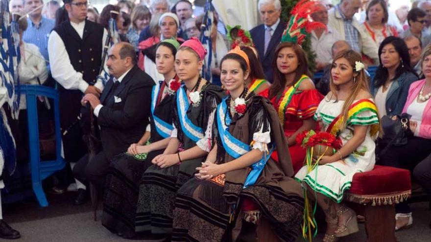 Las reinas de San Mateo y Mateín, en la última romería del Cristo.