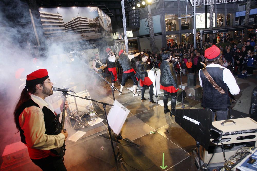 Encesa de llums de Nadal a Platja d'Aro amb els Pastorets Rock