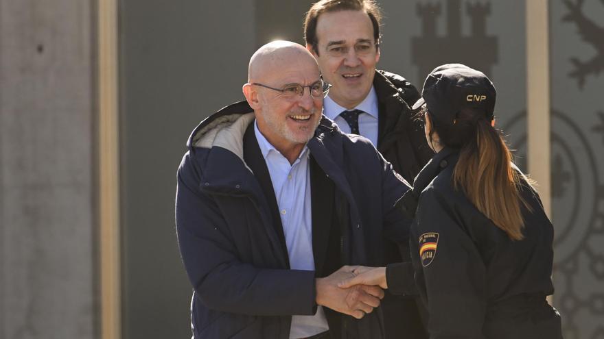 De la Fuente niega saber nada de la &quot;encerrona&quot; en el despacho de Rubiales y la fiscal le avisa de que &quot;existe el falso testimonio&quot;