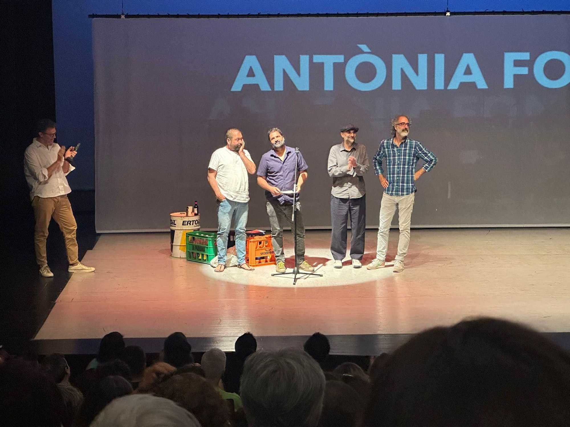 Las imágenes de la entrega del Reconeixement de Mèrits de l'Escola Municipal de Mallorquí de Manacor a Antònia Font