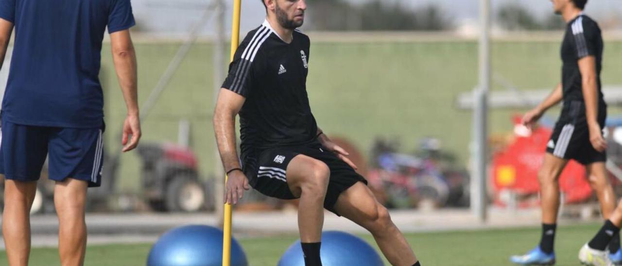 Gastón Silva en un entrenamiento del FC Cartagena. | PRENSA FC CARTAGENA