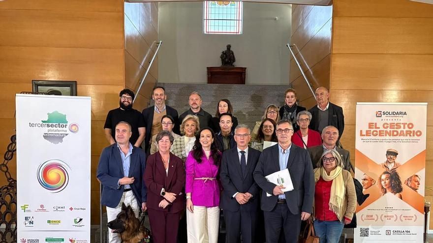 75.000 razones para marcar la X solidaria en la campaña de renta de Extremadura