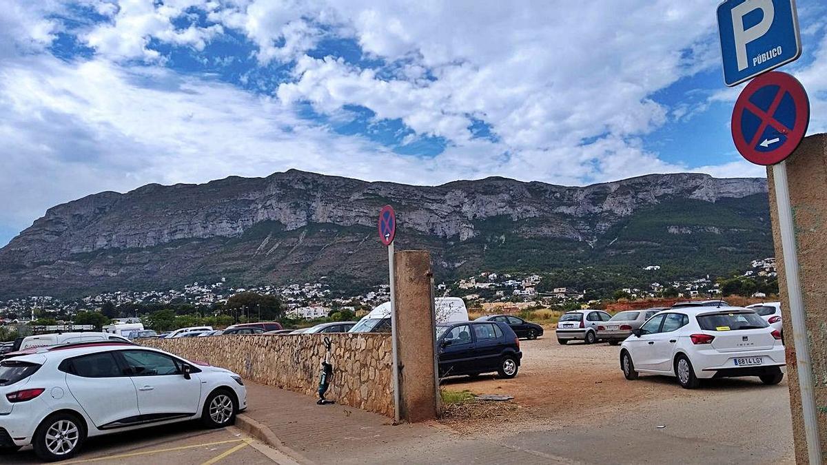Tres mil plazas para aparcar gratis en Dénia y no meterse en atascos -  Levante-EMV