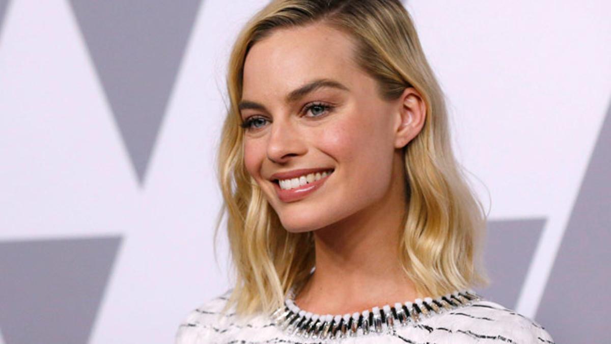 'Beauty look' de Margot Robbie en el almuerzo de nominados de los Premios Oscar 2018