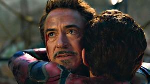 15/04/2026 Disney despide a más de 1.000 trabajadores y desmantela el equipo de desarrollo visual de Marvel Studios. Disney ha llevado a cabo una nueva ronda de despidos que afecta a más de 1.000 trabajadores y coincide con las primeras semanas de Josh DAmaro como director ejecutivo de la compañía, cargo que asumió el 18 de marzo. Entre las divisiones más perjudicadas figura Marvel Studios, donde se ha desmantelado prácticamente al completo el equipo de desarrollo visual. CULTURA MARVEL STUDIOS