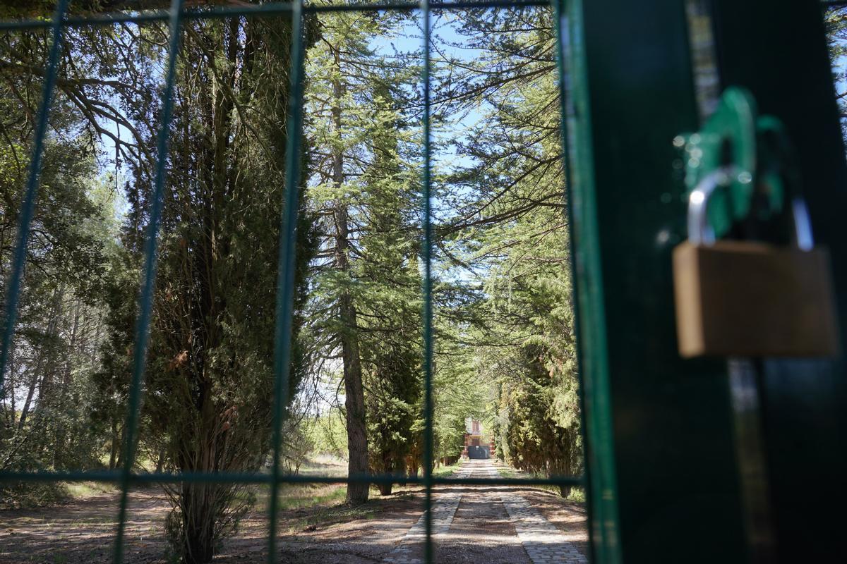 MANRESA . LA MORERA . CASA EN VENDA DESPRES SEPARACIO RAUL ALEJANDRO I ROSALIA