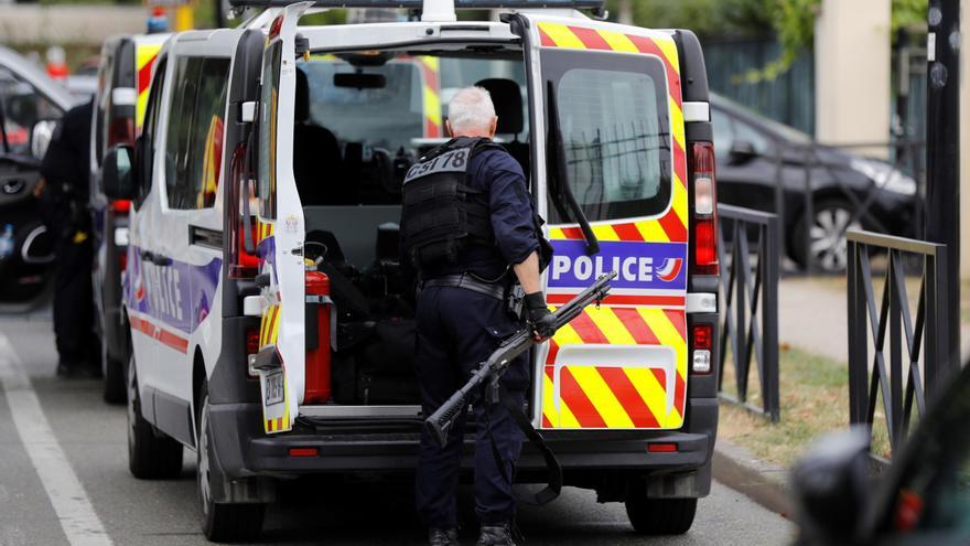 One person is dead and another injured after an attack in a central Paris neighborhood