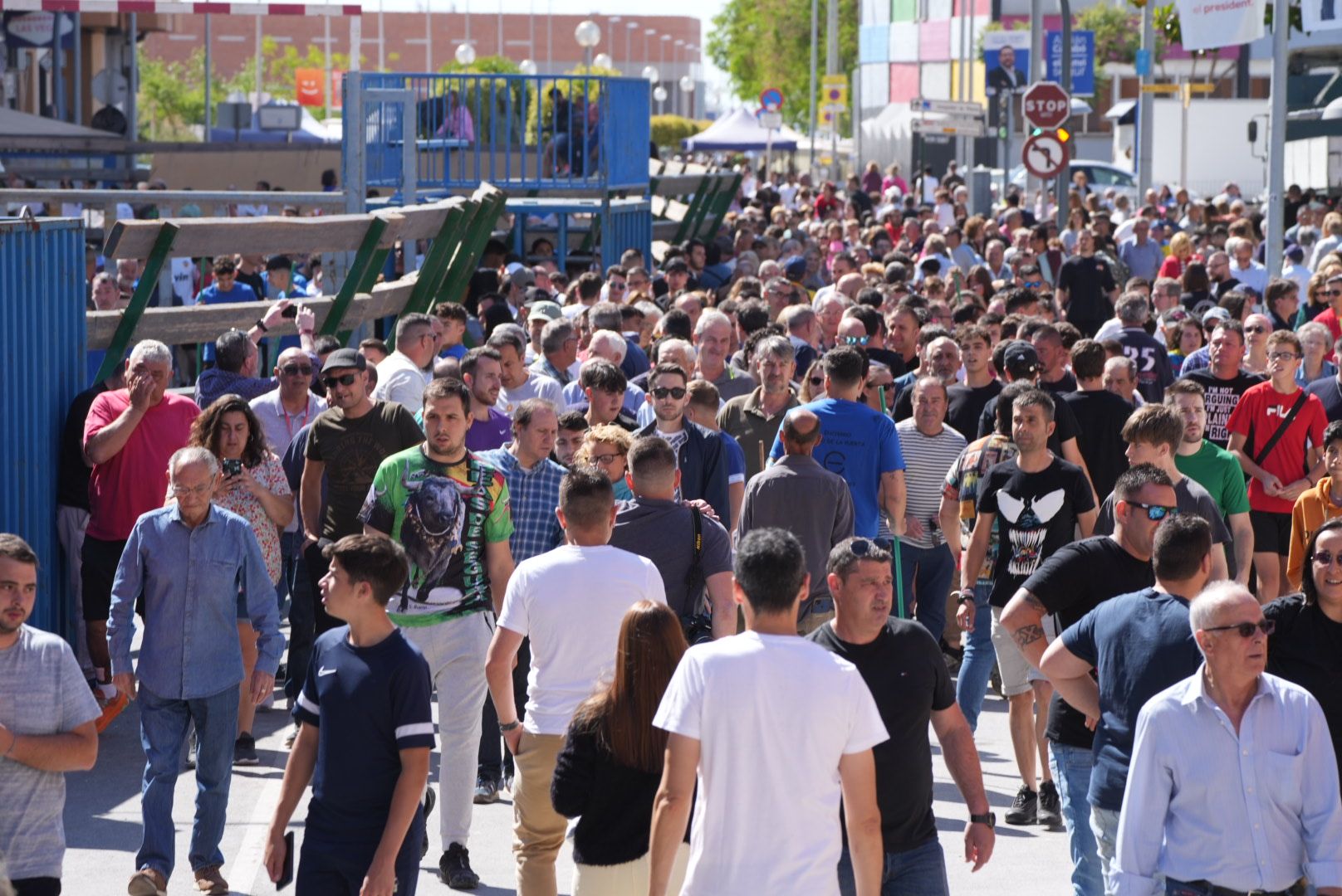 Galería: El primer encierro de las fiestas de Sant Pasqual 2023 en imágenes