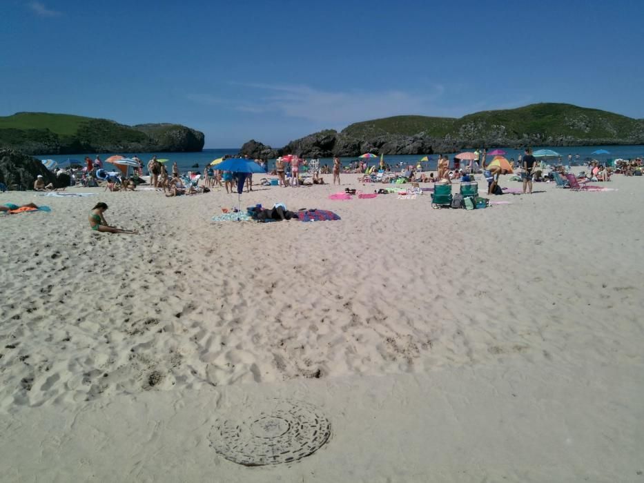 Sábado de playa en Asturias: parcelas de arenal