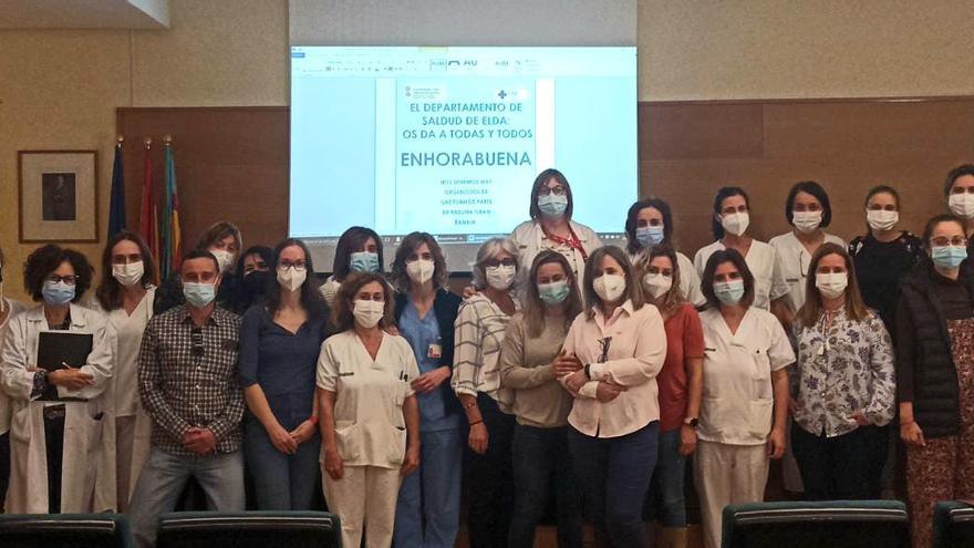 El acto único celebrado en el salón de actos del Hospital General Universitario de Elda.