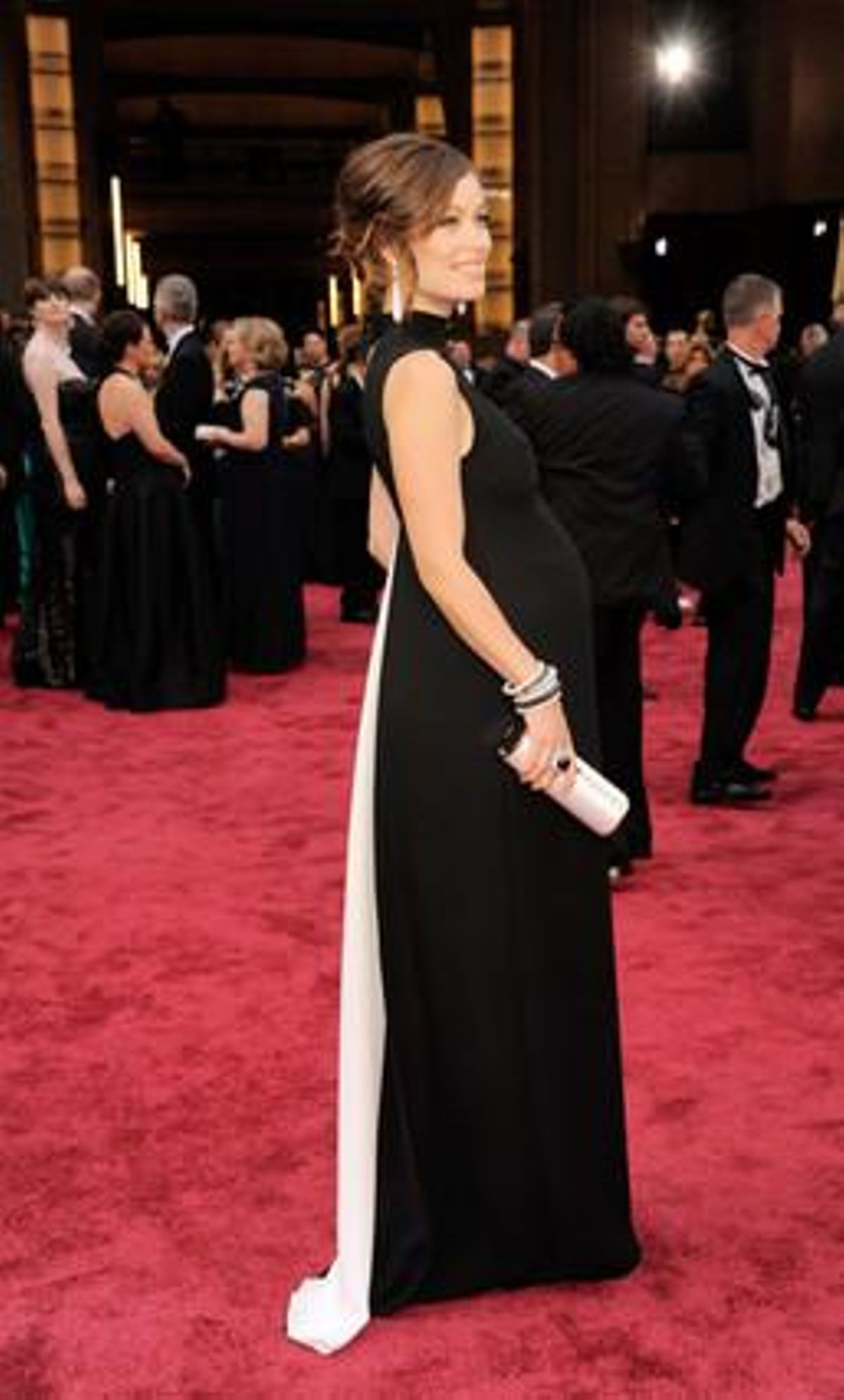 Olivia Wilde arriba a la gala dels Oscars, aquest dilluns.