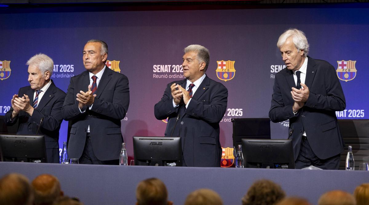 Antonio Escudero, vicepresidente del Área Social del FC Barcelona, junto con Joan Laporta
