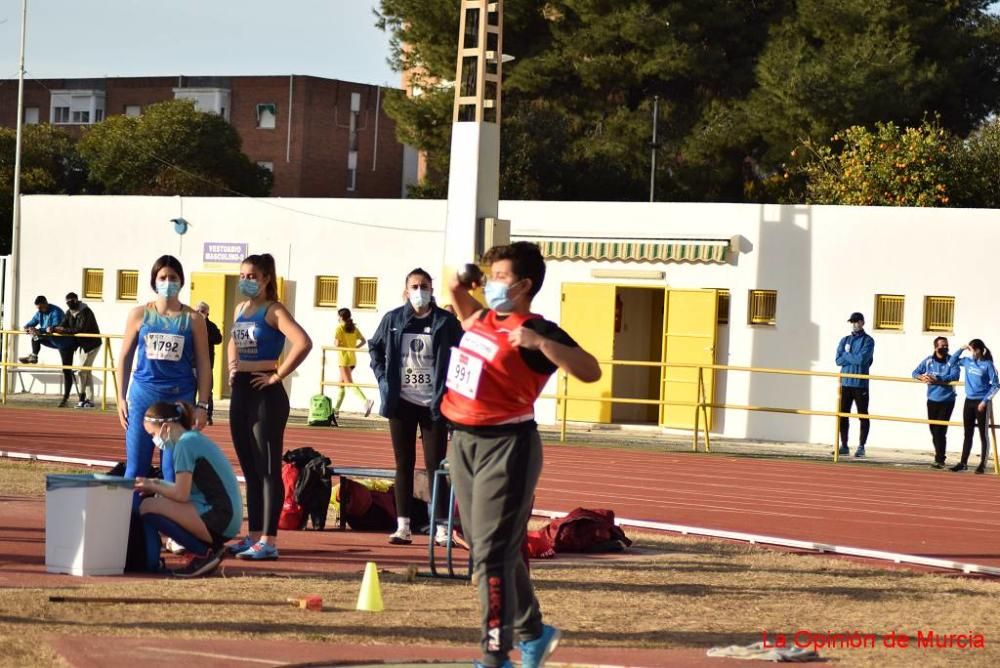 Control federativo de atletismo en Cartagena