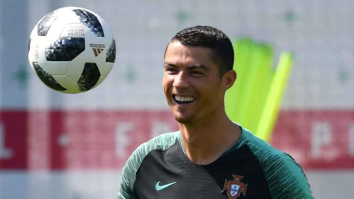 Cristiano Ronaldo, en un entrenamiento con la selección de Portugal