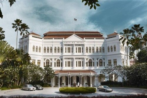 El hotel Raffles en Singapur es probablemente uno de los hoteles más famosos del mundo.