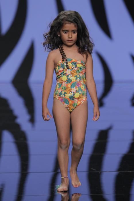 Gran Canaria Swimwear Fashion Week 2018 | Desfile Aguas Azules infantil